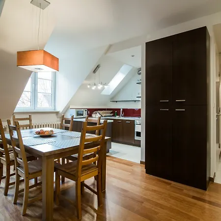 Nowy Rynek Old Town Apartment Warsaw