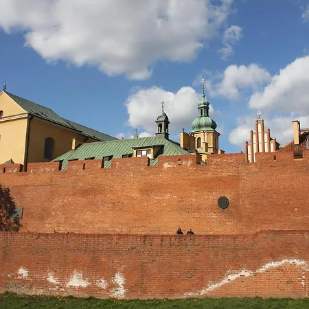 Nowy Rynek Old Town Varsavia