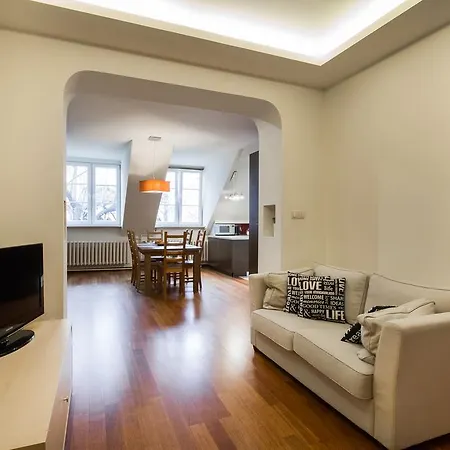 Apartment Nowy Rynek Old Town Warschau